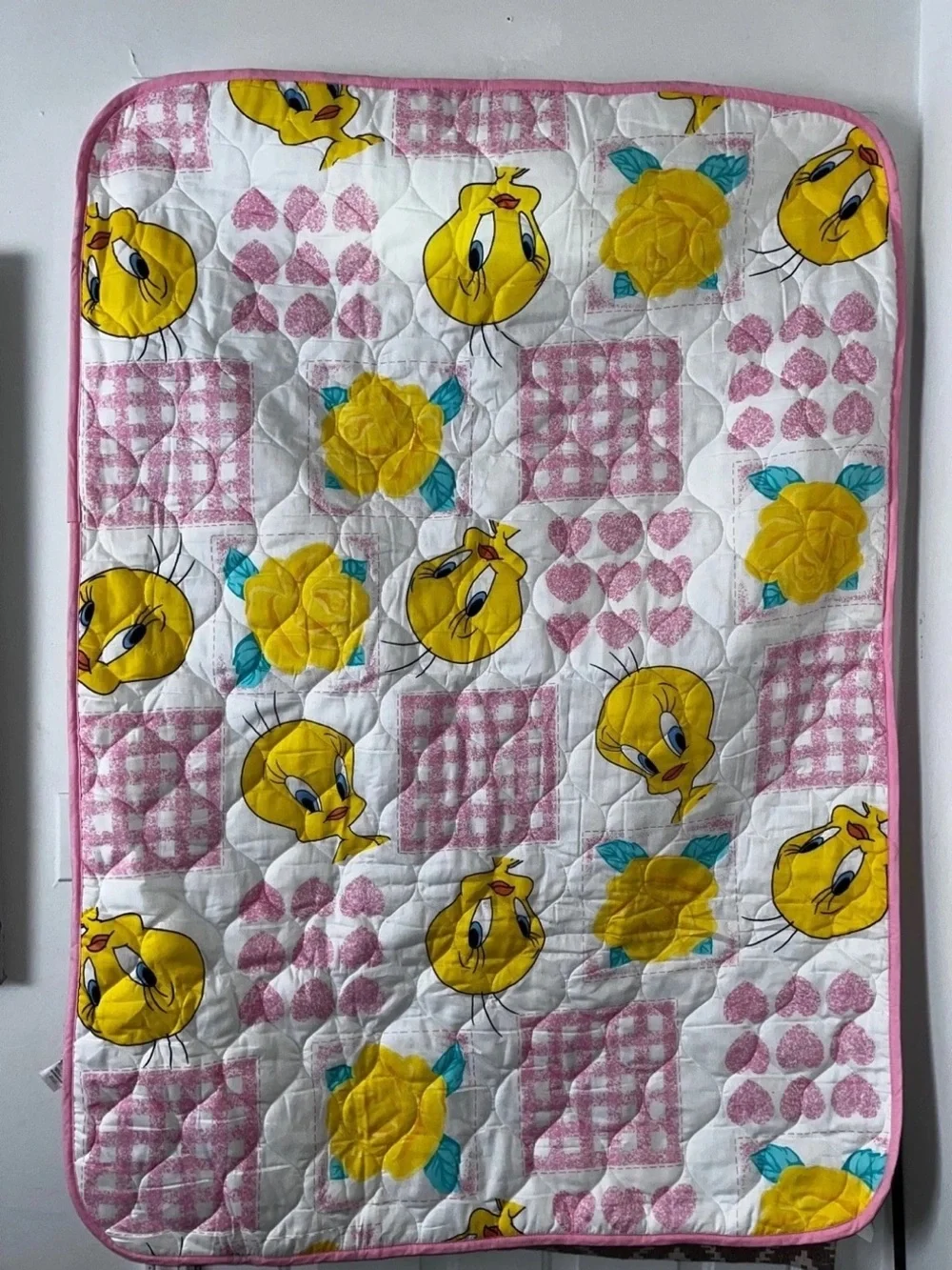Vintage 90s Tweety Bird Head New Looney Tunes Quilt Baby Blanket Pink Hearts New